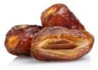 See-What-Happens-to-Your-Body-When-You-Eat-3-Dates-Daily